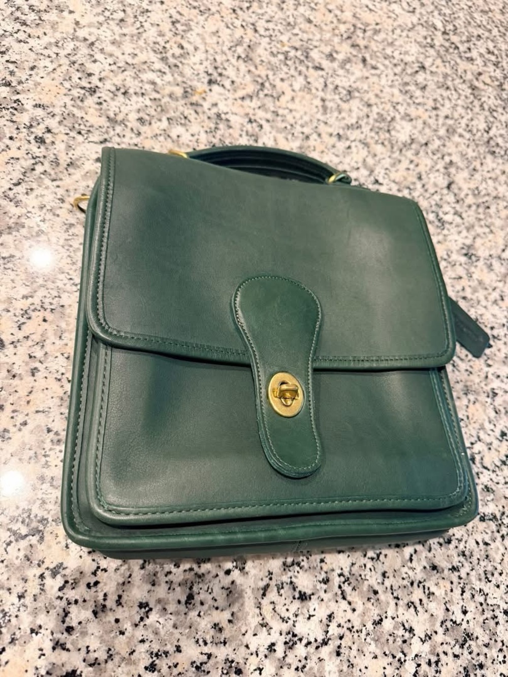 Vintage Bottle Green Station Bag